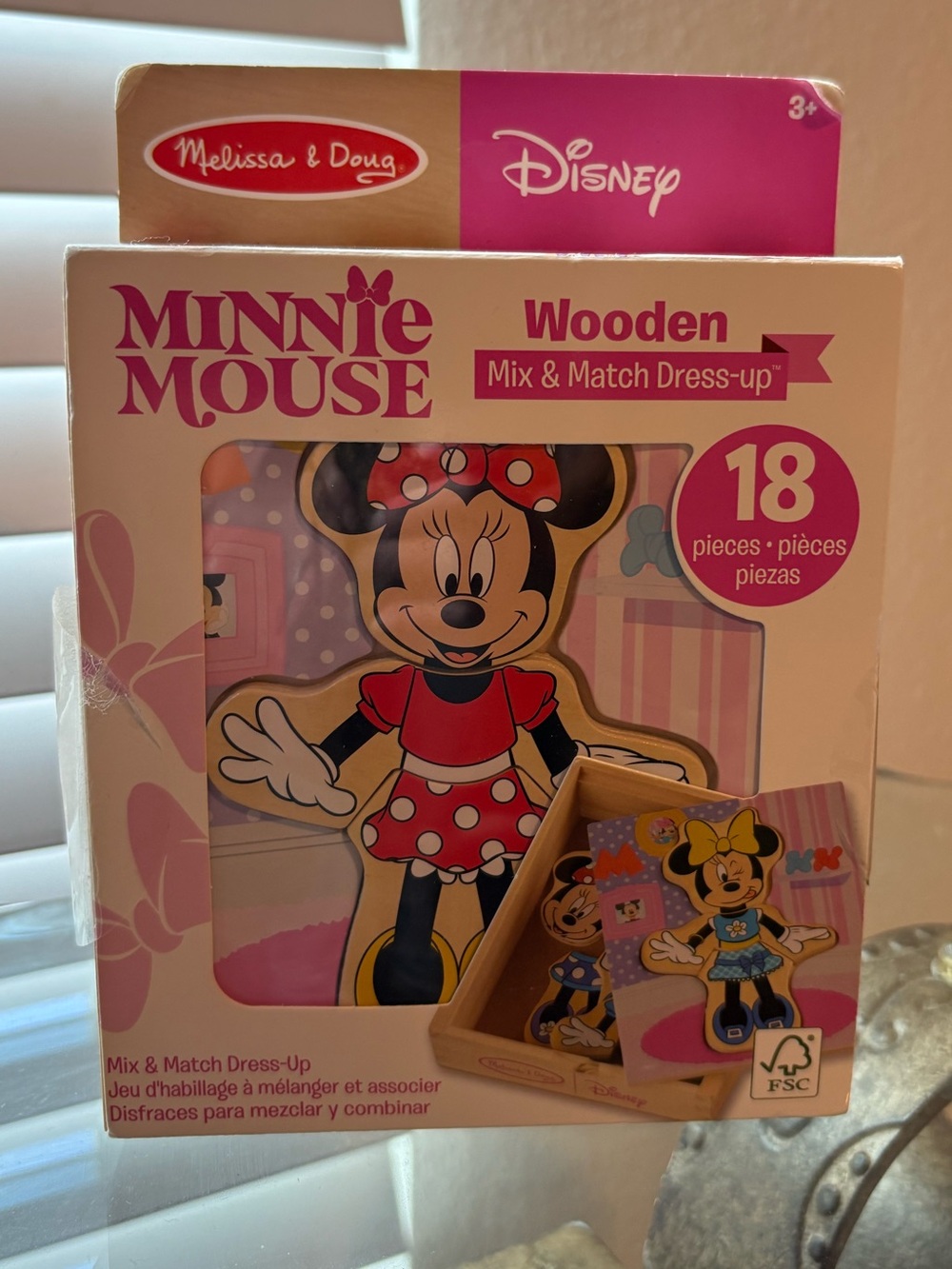 Melissa & Doug Minnie Mouse Wooden Mix & Match Dress-Up puzzle - Pink & Red